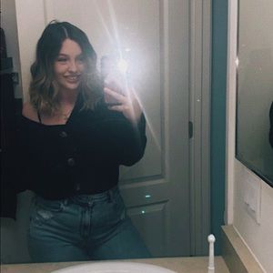 Meet your Posher, Nikole